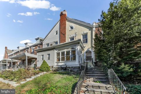 7269 WALNUT STREET UPPER DARBY PA 19082