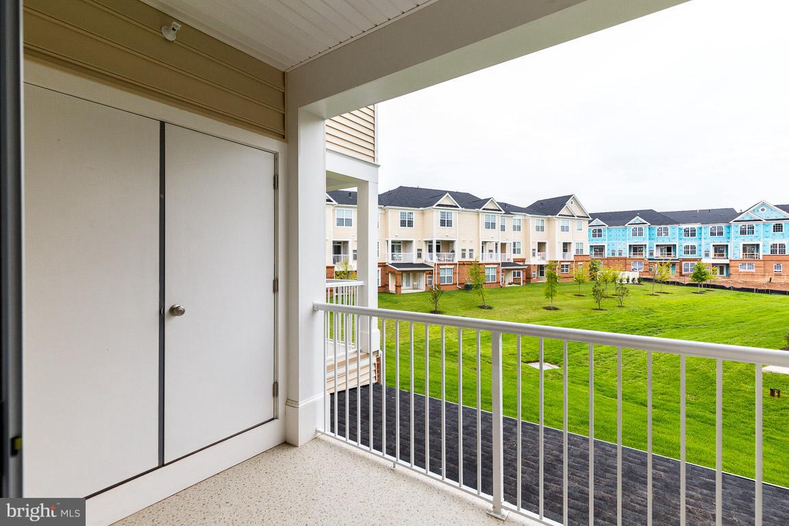 LOUDOUN VALLEY RIDGES - Residential Lease