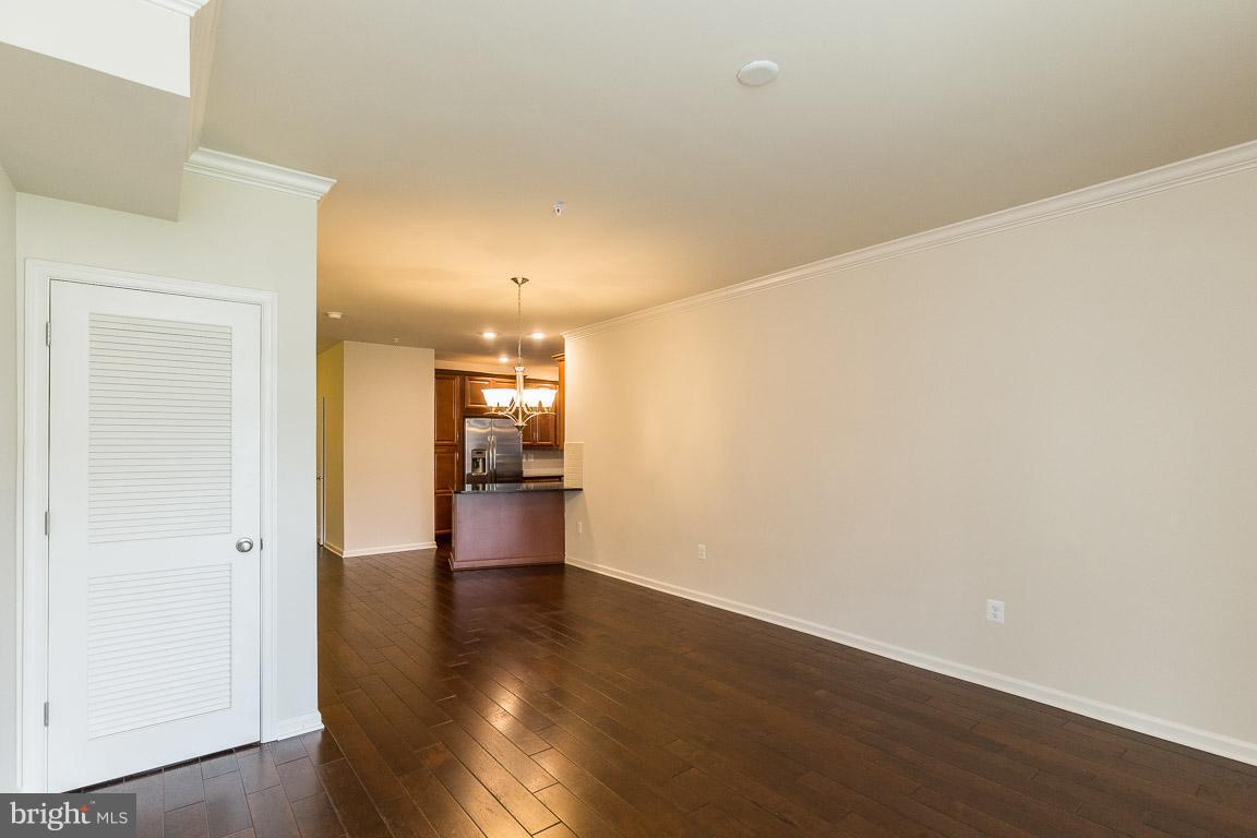 LOUDOUN VALLEY RIDGES - Residential Lease