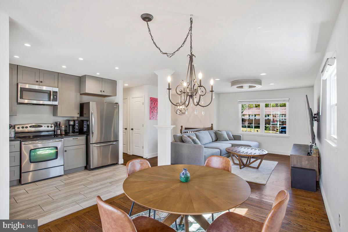 HILLSMERE ESTATES - Residential
