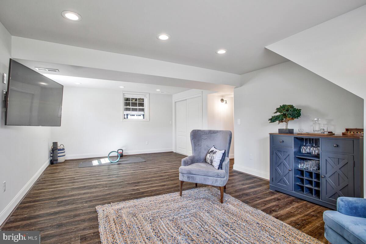 HILLSMERE ESTATES - Residential
