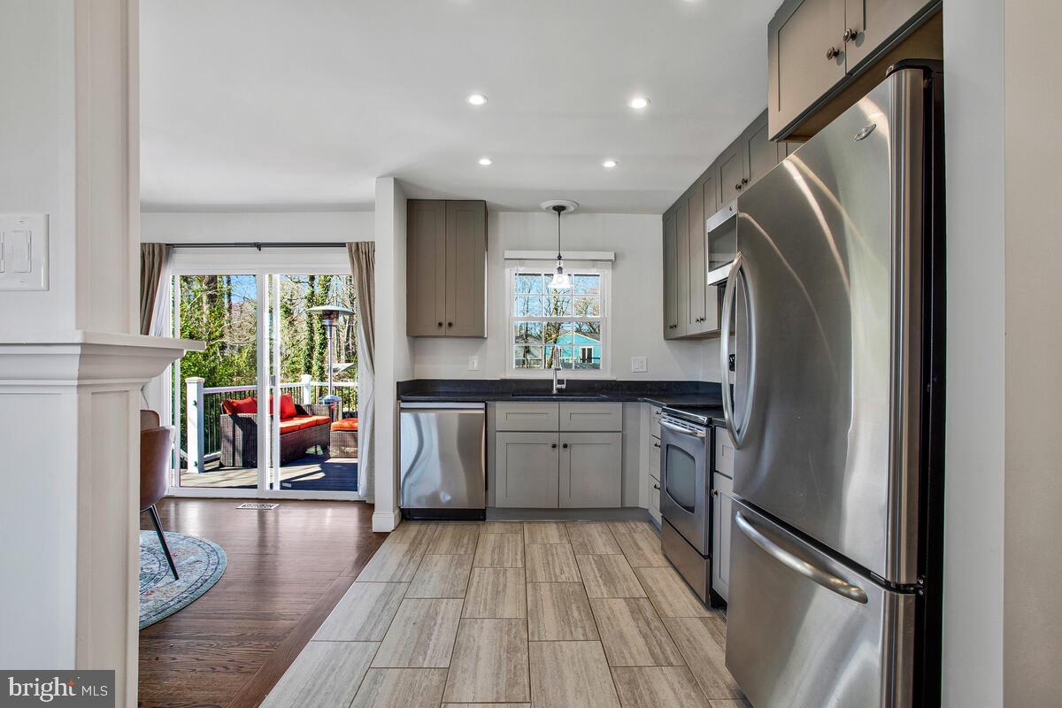HILLSMERE ESTATES - Residential