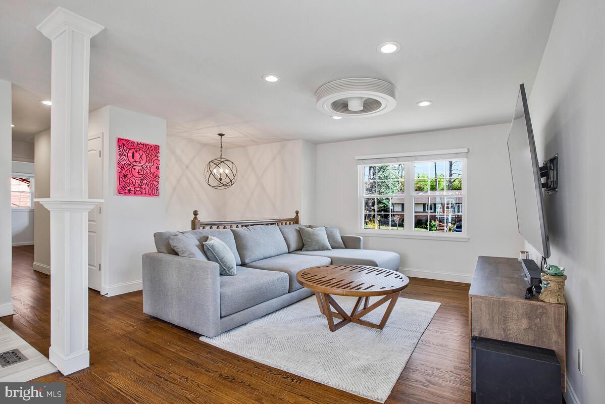 HILLSMERE ESTATES - Residential