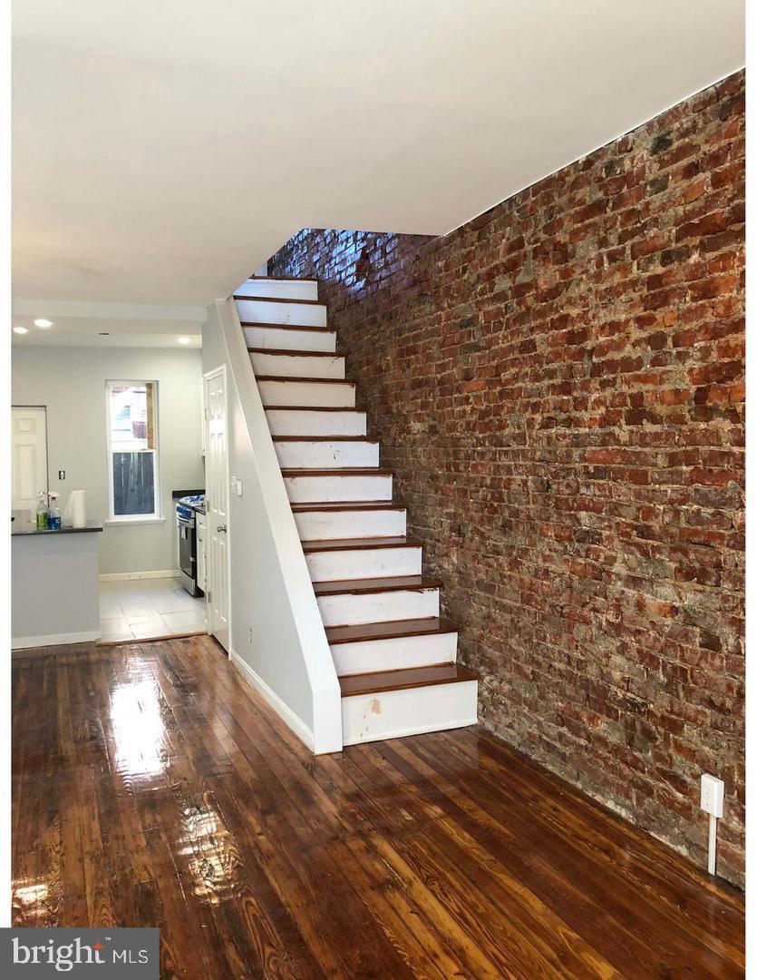 NEWBOLD - Commercial Sale