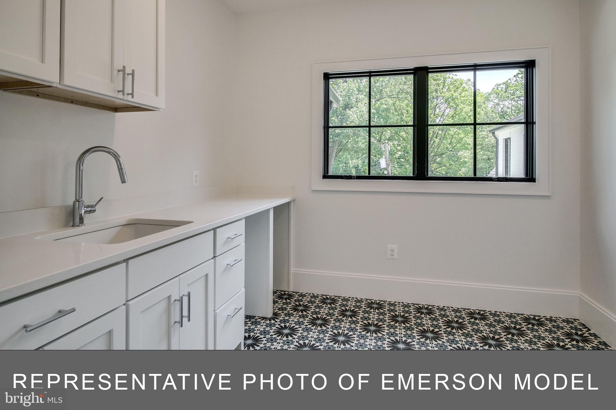 MINOR HILL - Residential