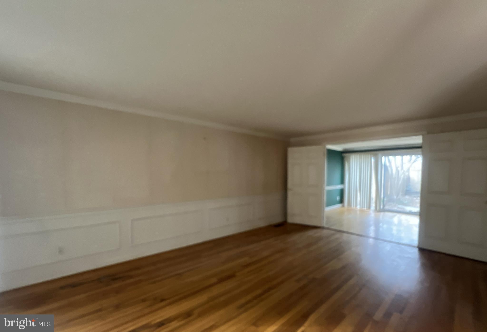 COURTS OF WHETSTONE - Residential