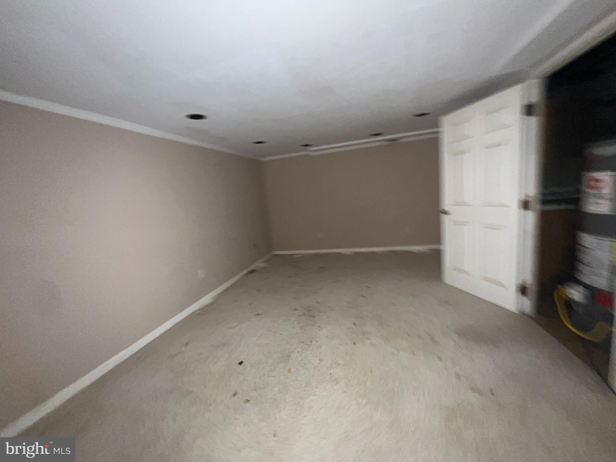 COURTS OF WHETSTONE - Residential