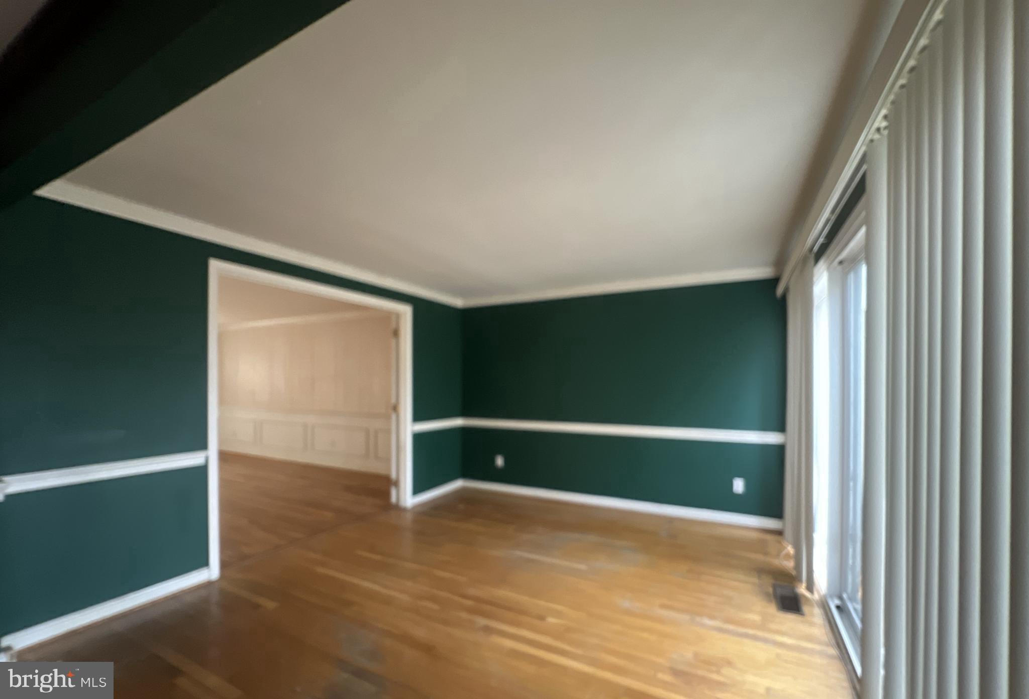 COURTS OF WHETSTONE - Residential