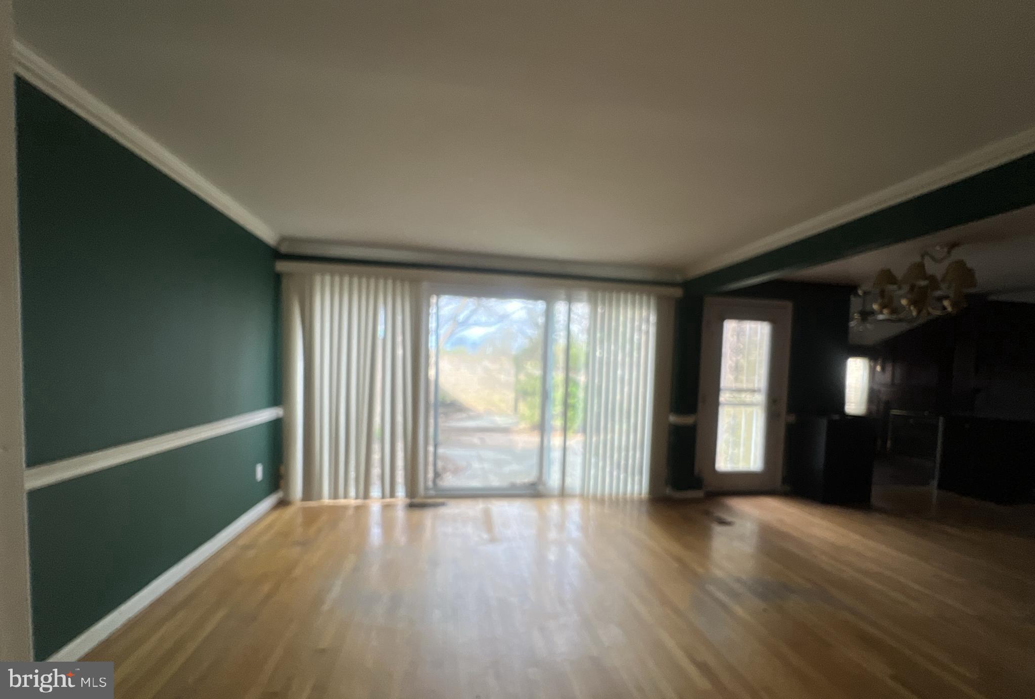 COURTS OF WHETSTONE - Residential