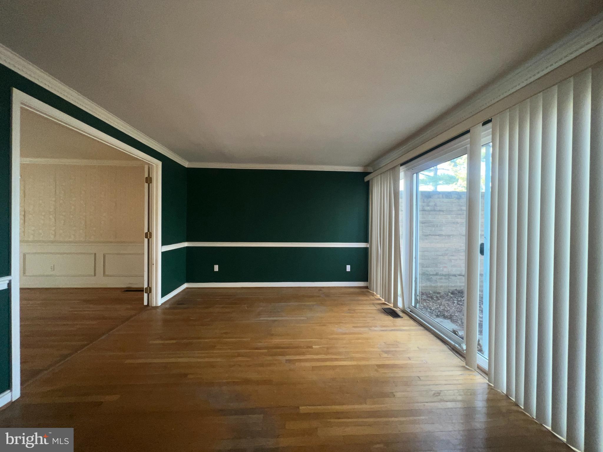 COURTS OF WHETSTONE - Residential