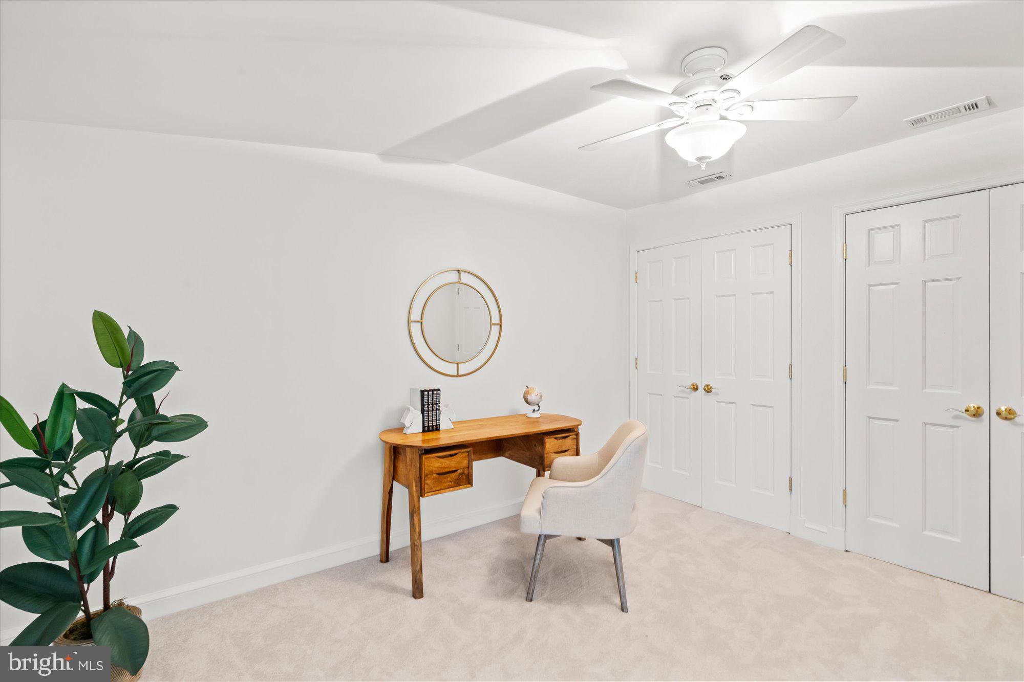 YATES GARDENS - Residential