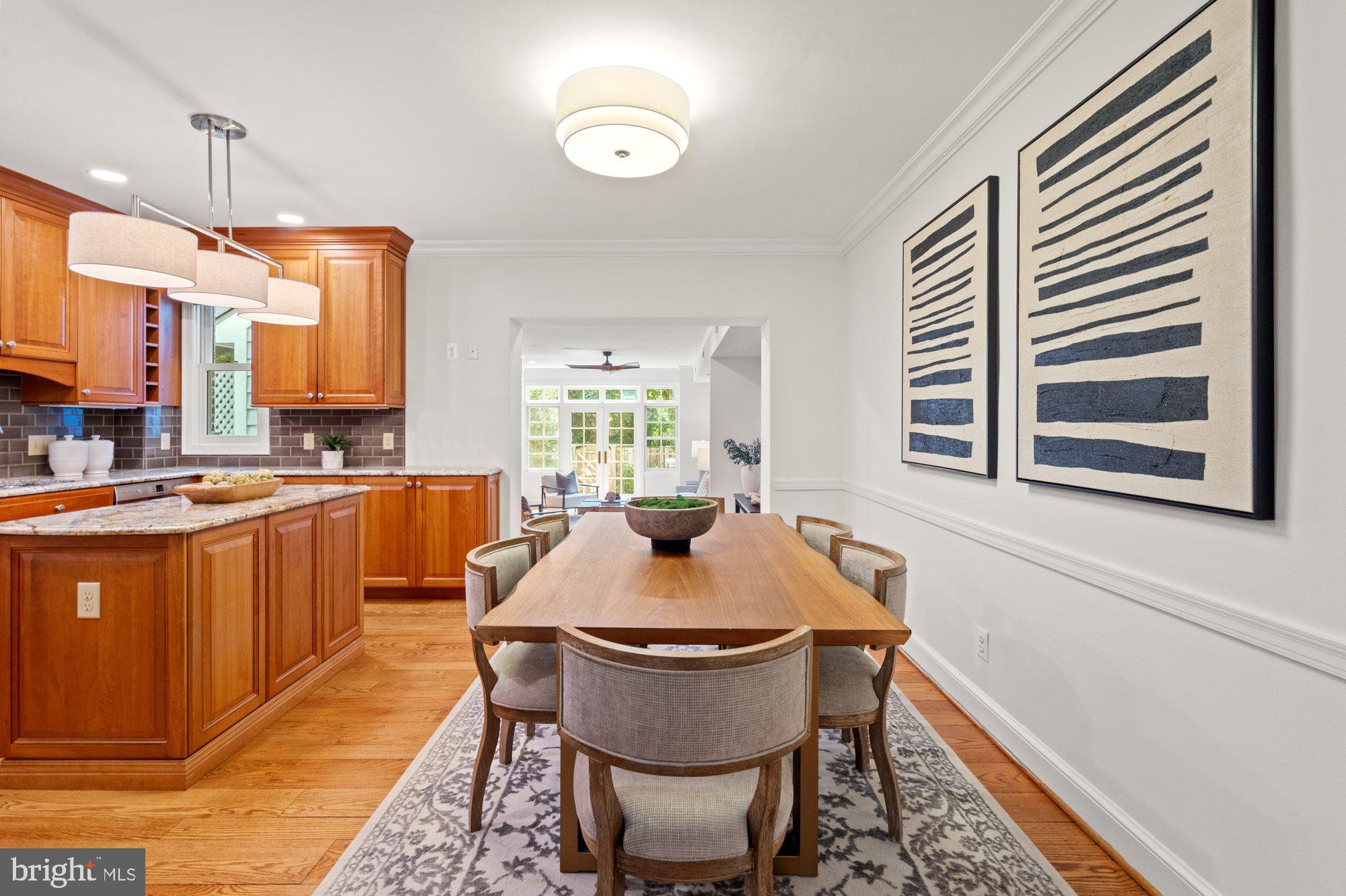 YATES GARDENS - Residential