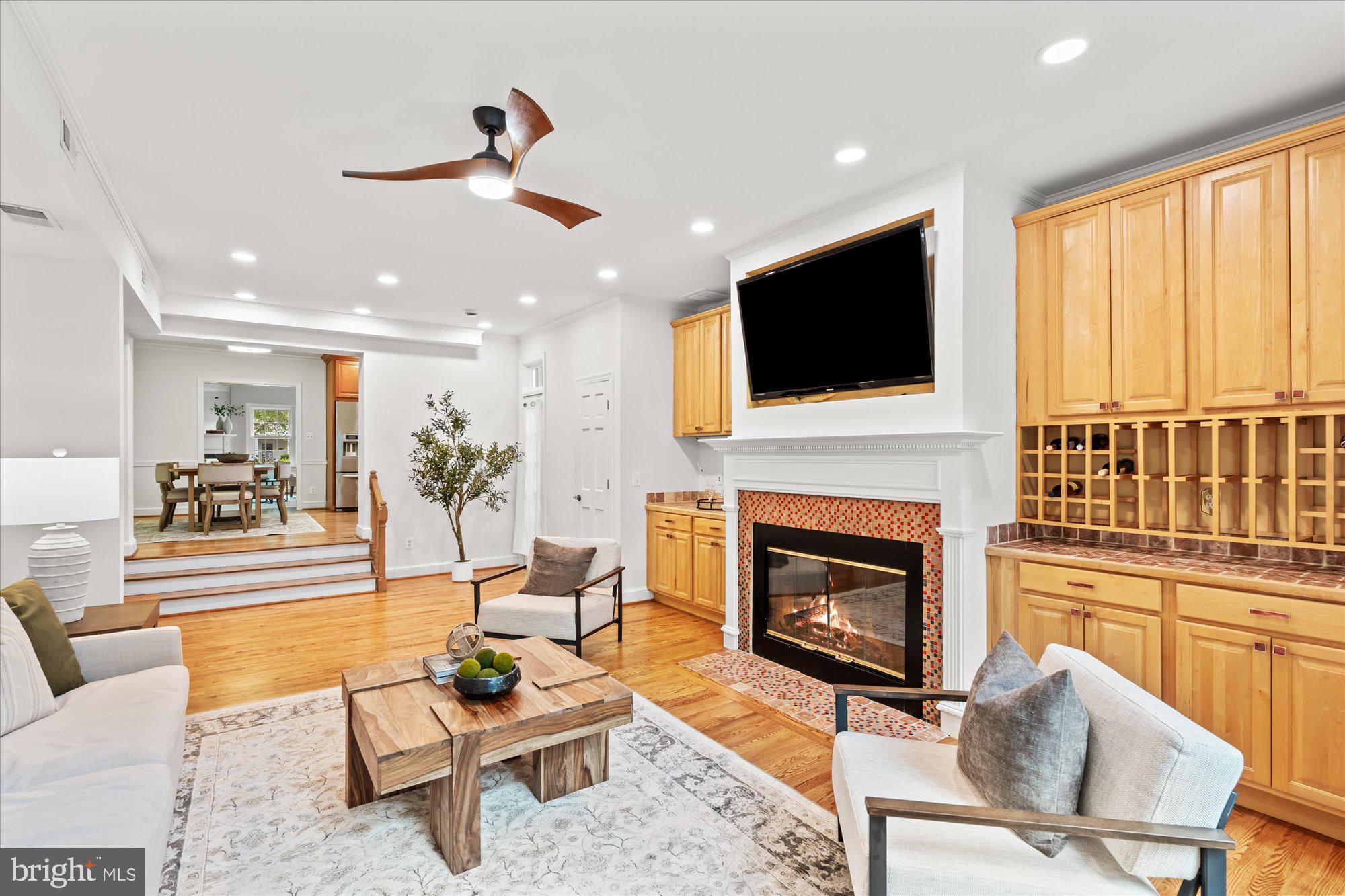 YATES GARDENS - Residential