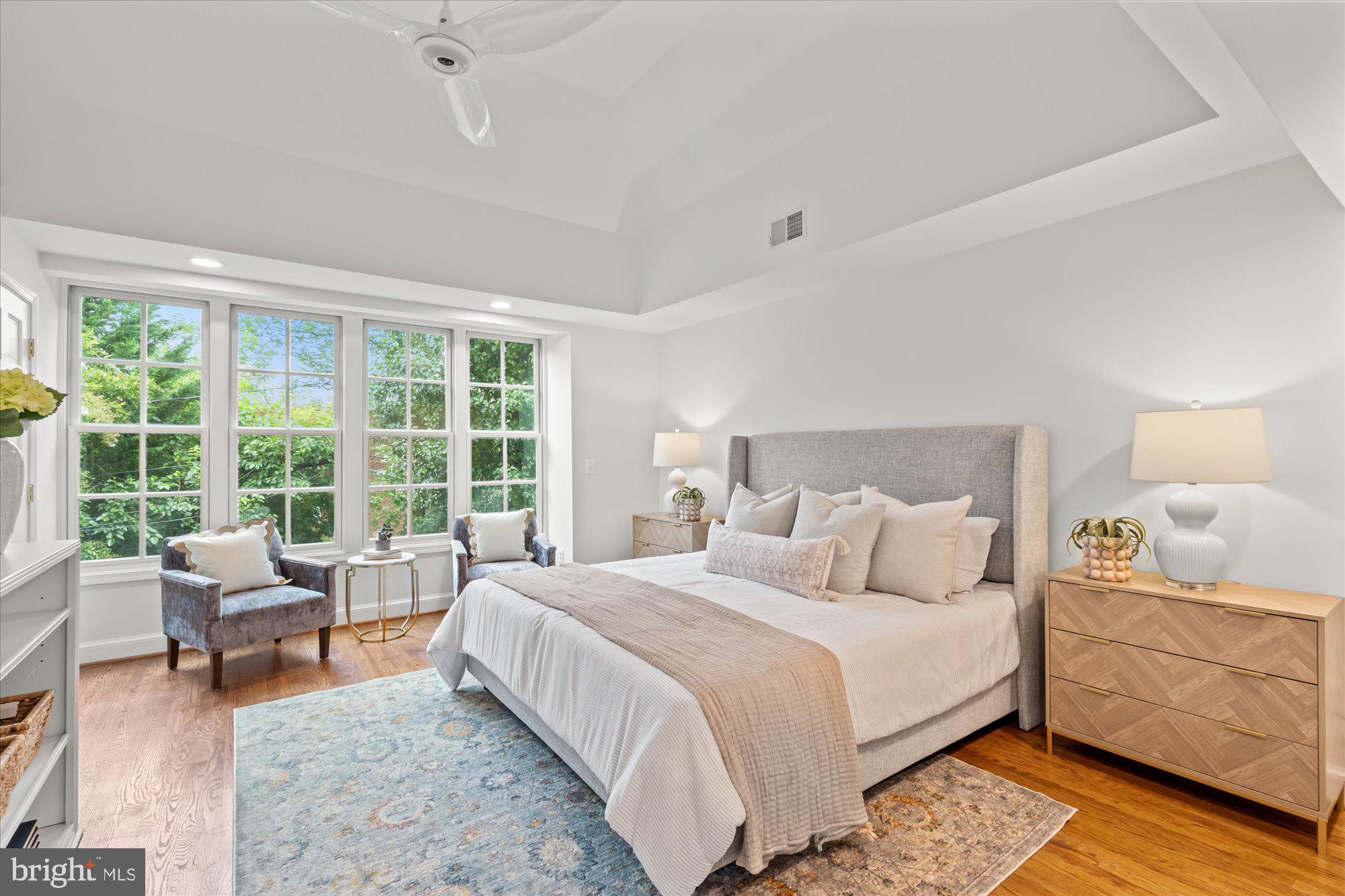 YATES GARDENS - Residential