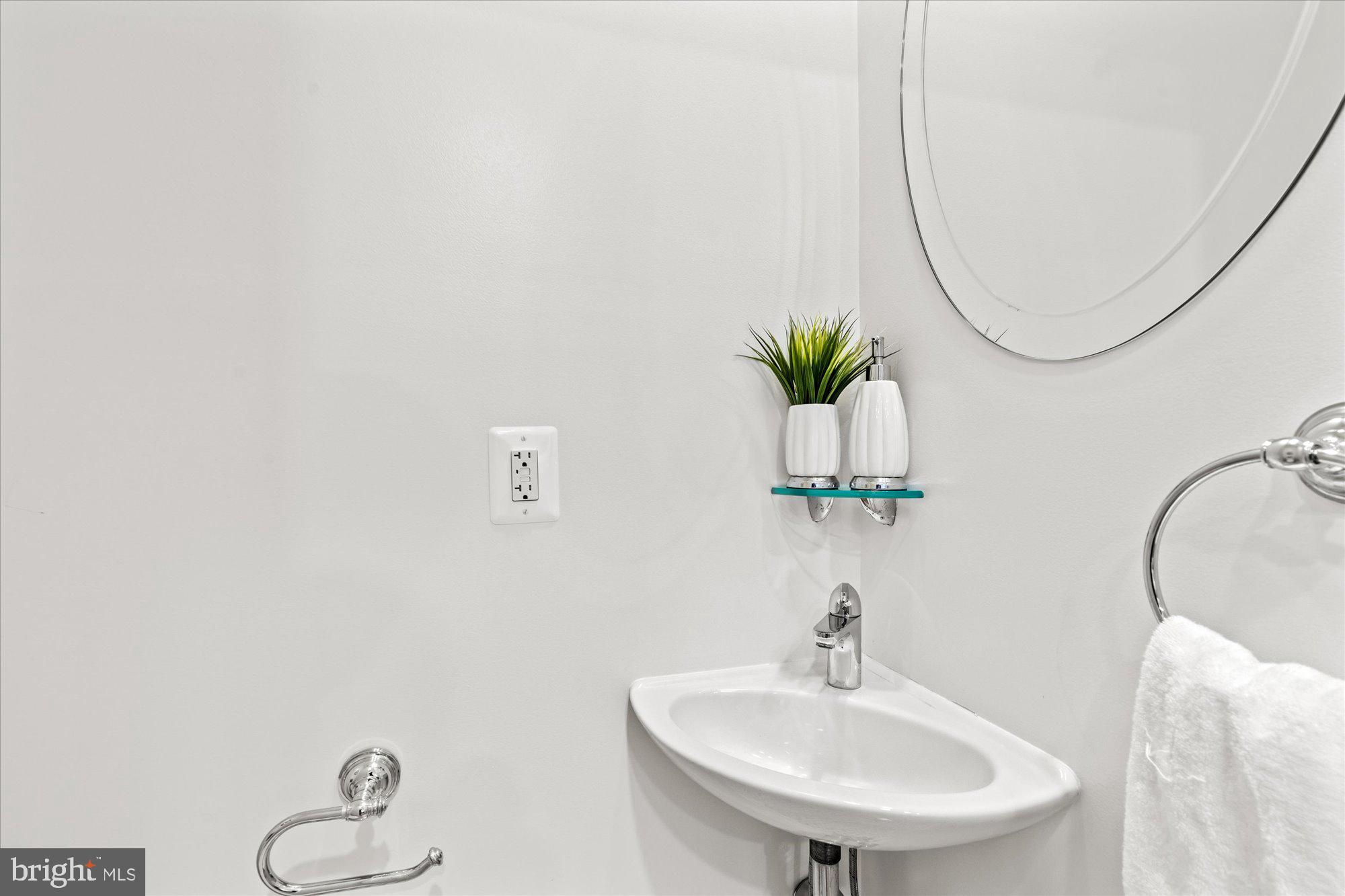 YATES GARDENS - Residential