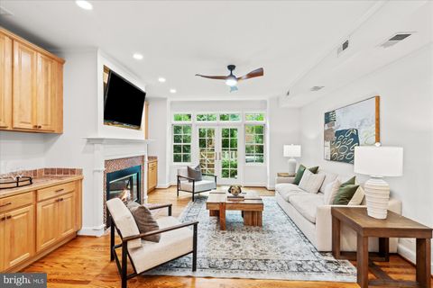 918 S SAINT ASAPH STREET ALEXANDRIA VA 22314