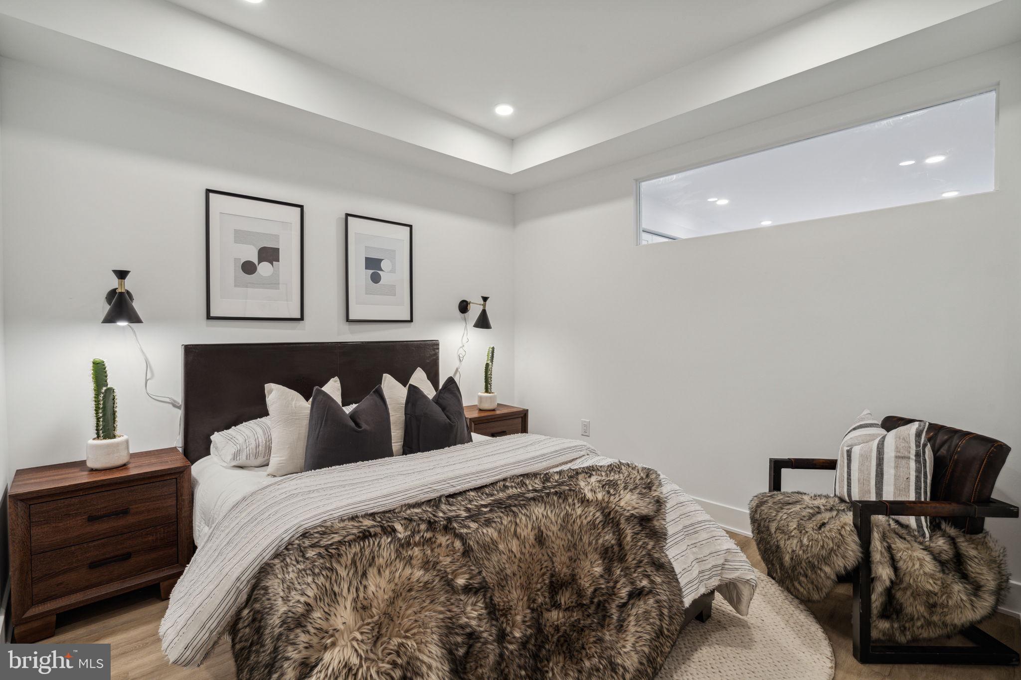 YORKTOWN - Residential Lease