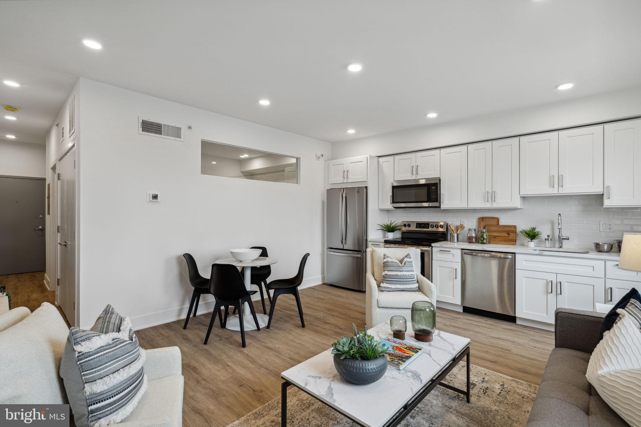 YORKTOWN - Residential Lease