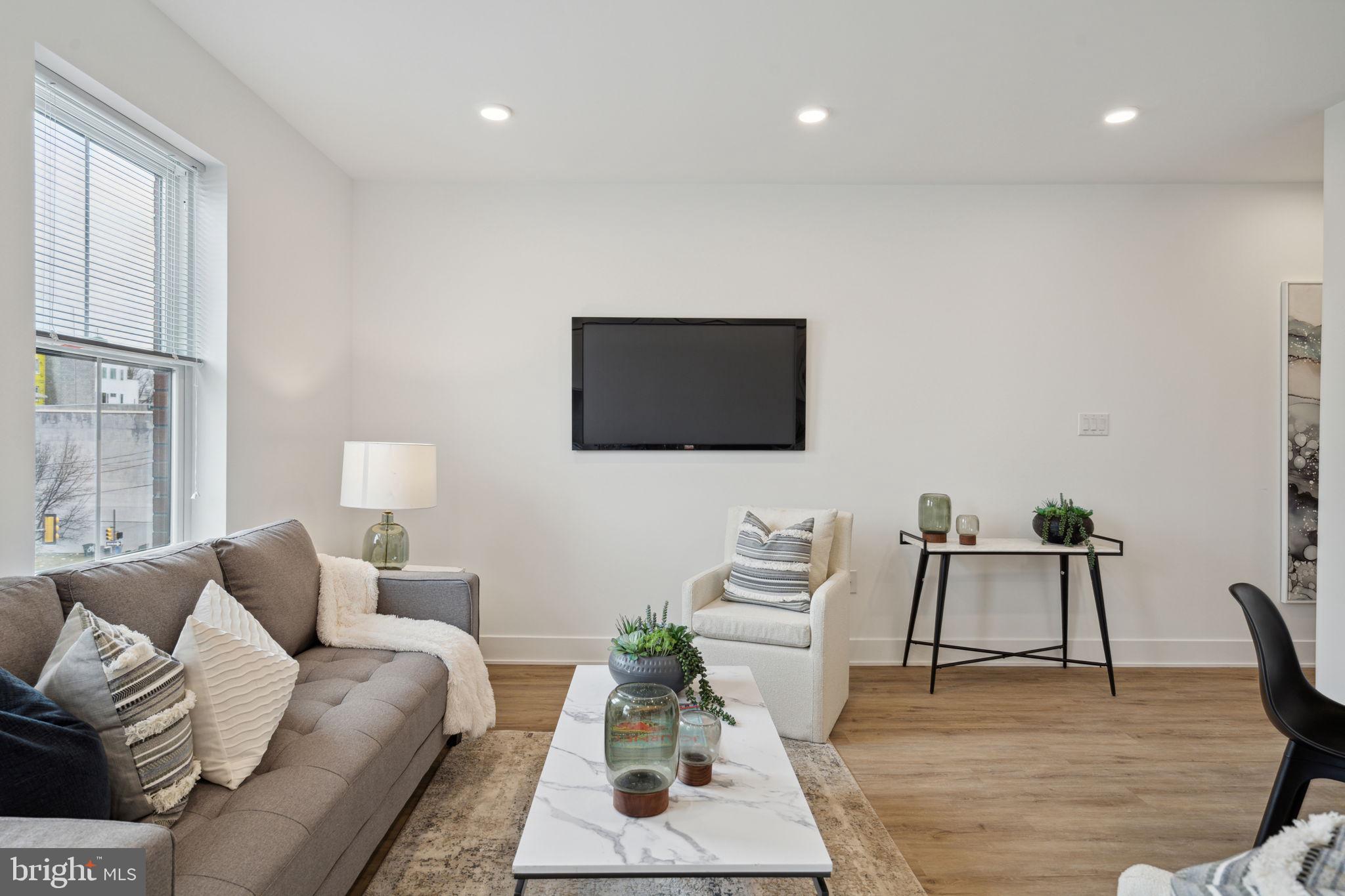 YORKTOWN - Residential Lease