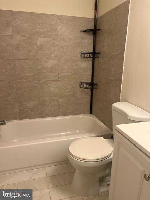 JEFFERSON MEWS - Residential Lease