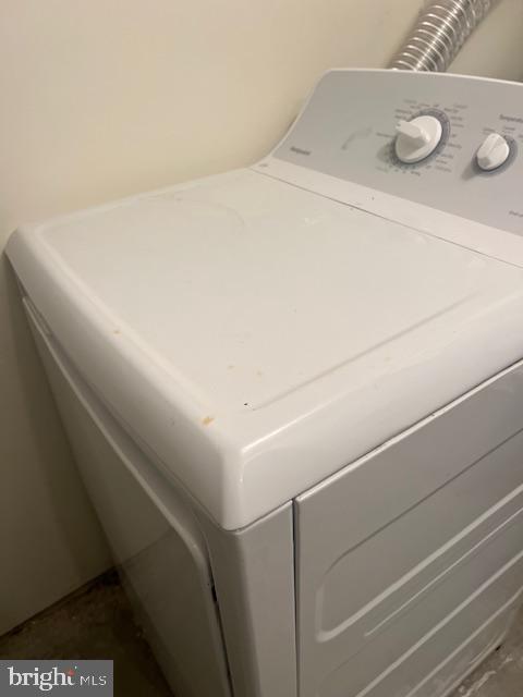 JEFFERSON MEWS - Residential Lease