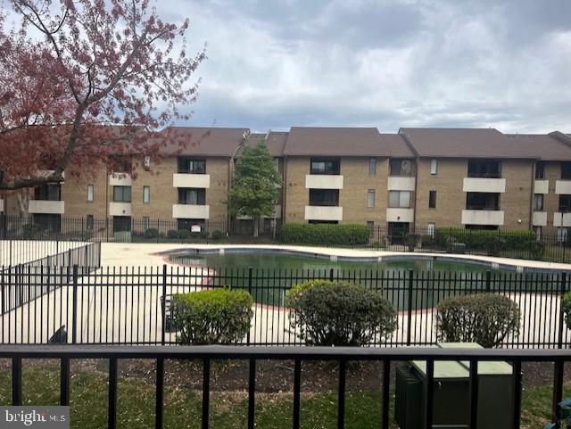 JEFFERSON MEWS - Residential Lease