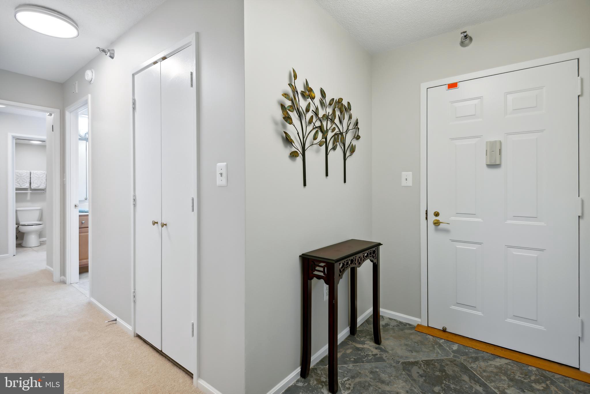 LEISURE WORLD - Residential