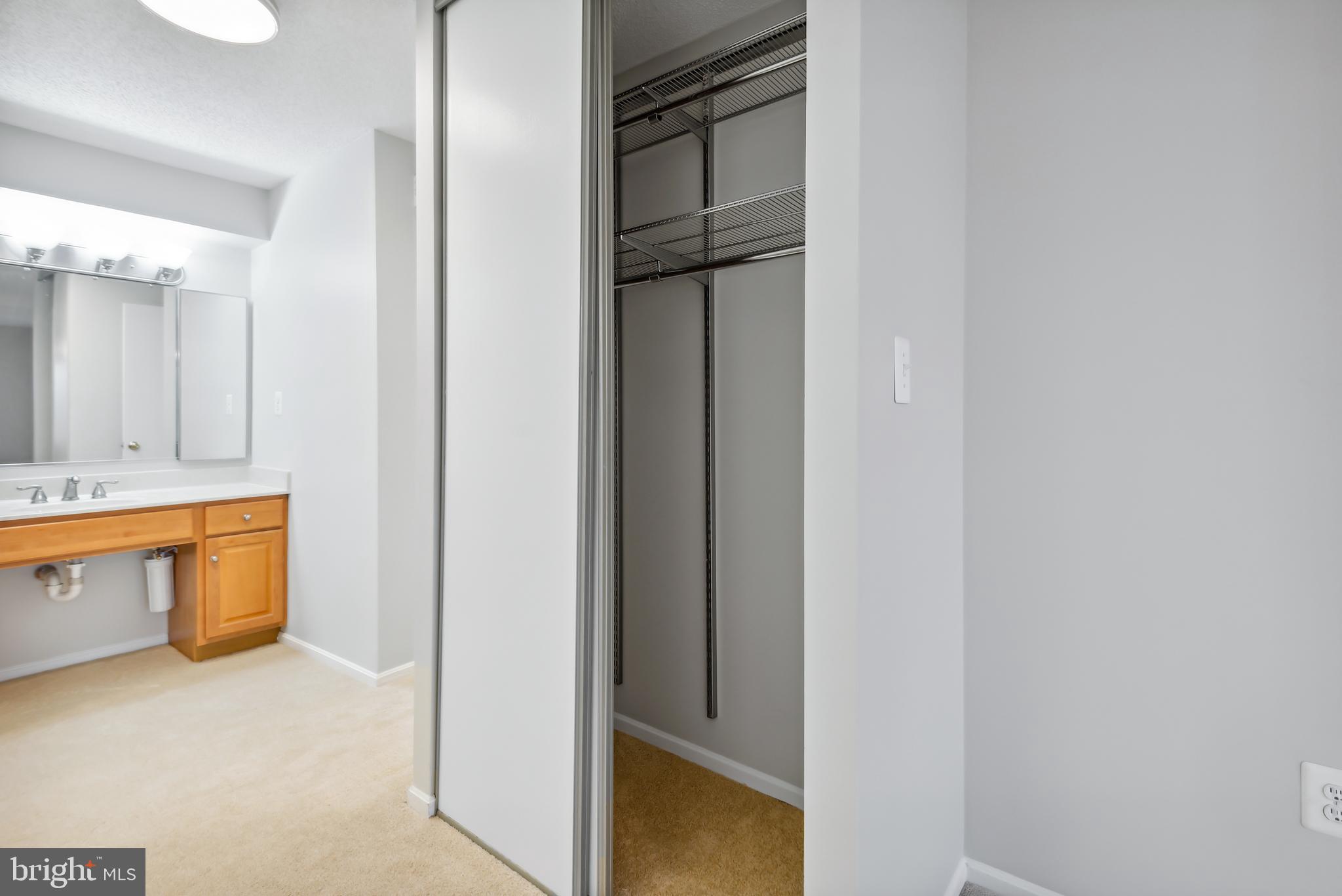 LEISURE WORLD - Residential