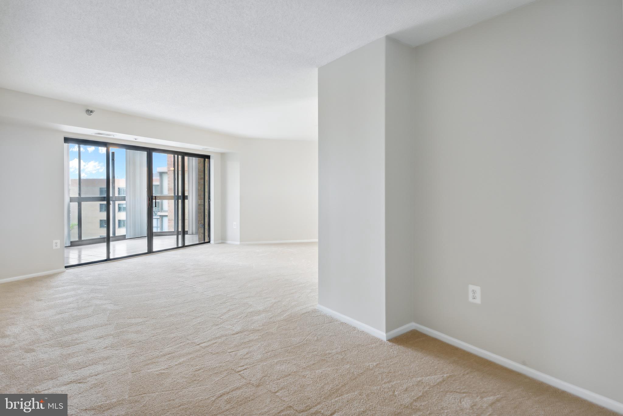 LEISURE WORLD - Residential