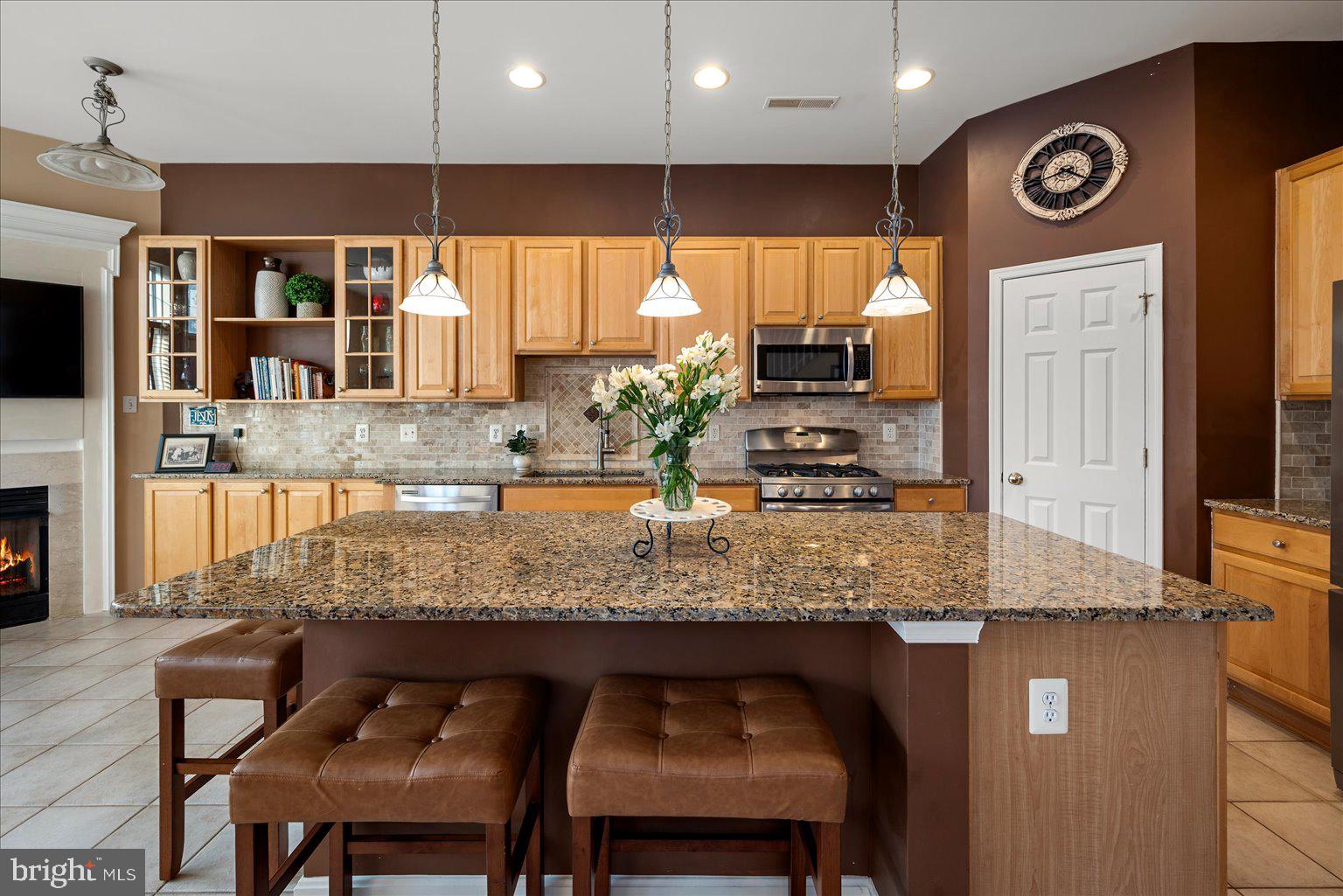 SOUTH RIDING - Residential