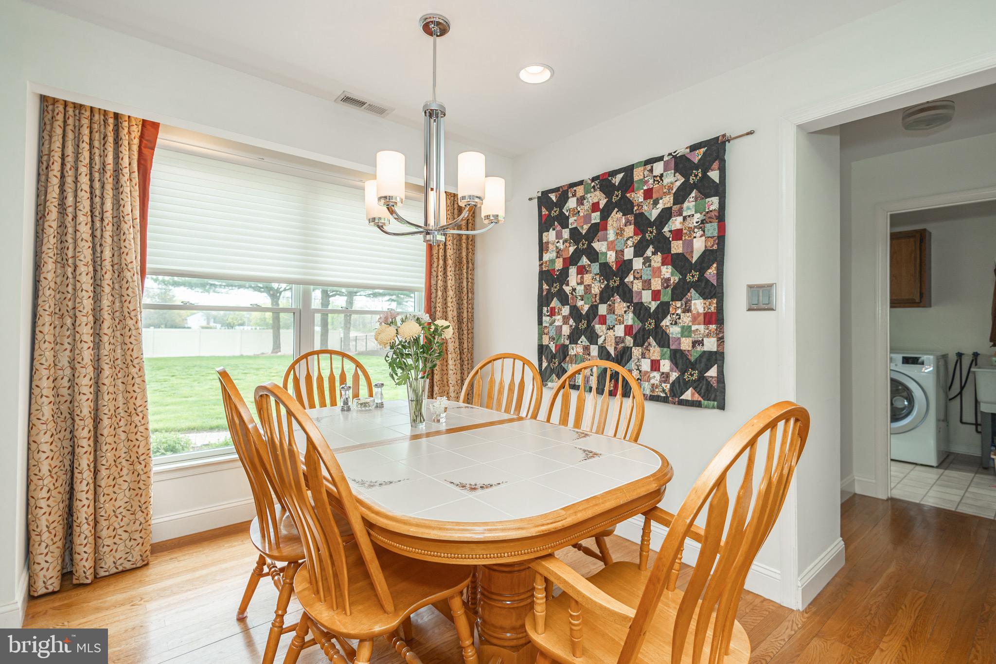 RIVER KNOLL - Residential