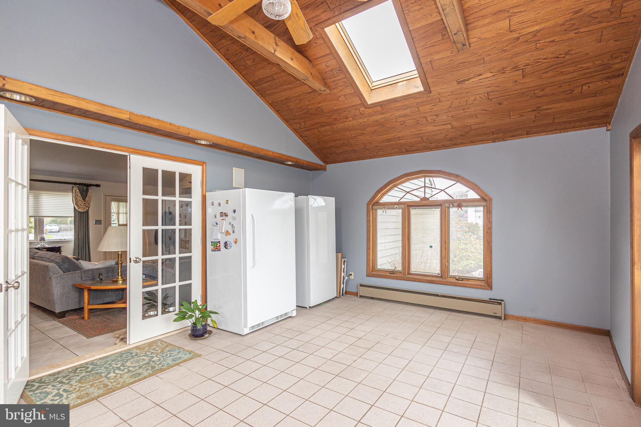 RIVER KNOLL - Residential