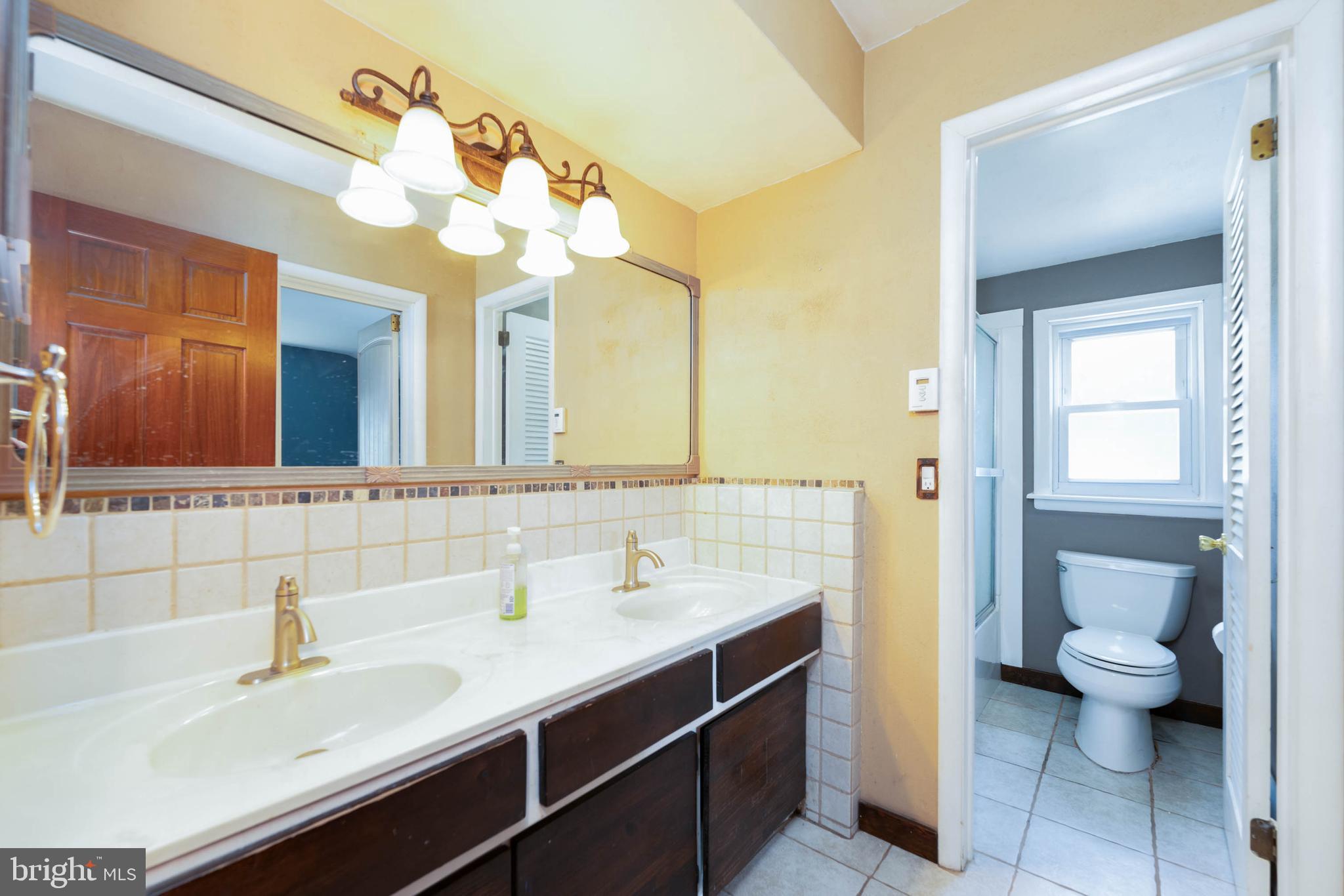 HANOVER FARMS - Residential