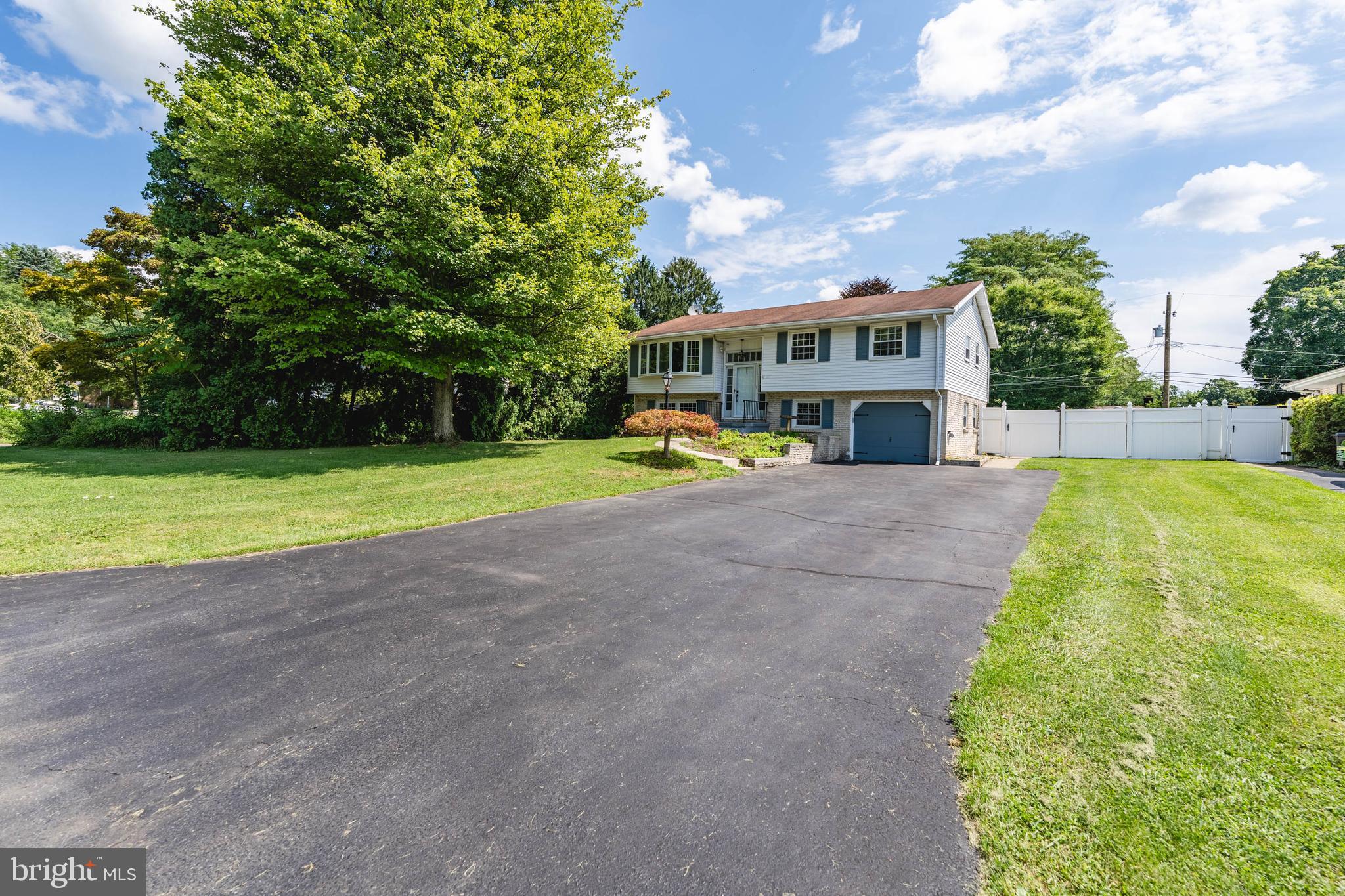 HANOVER FARMS - Residential