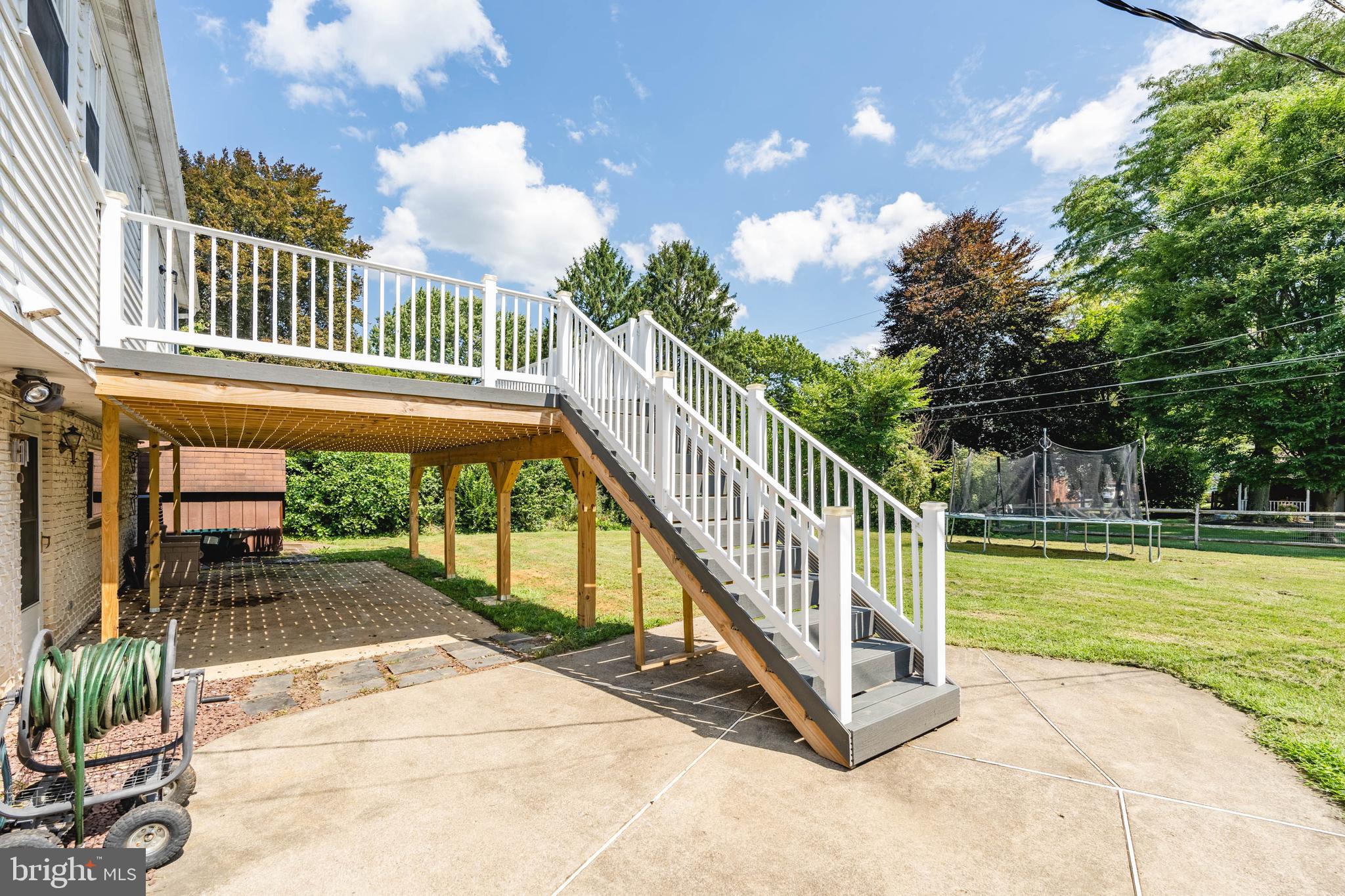 HANOVER FARMS - Residential