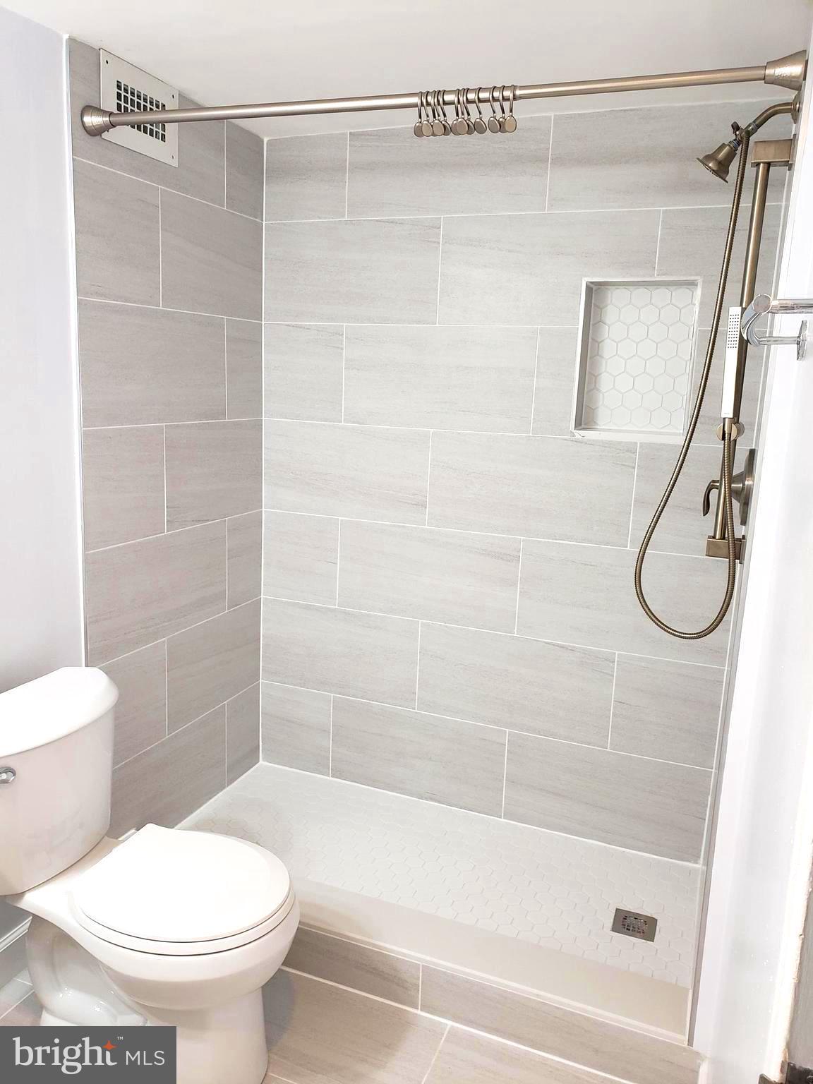 THE CARLTON - Residential Lease