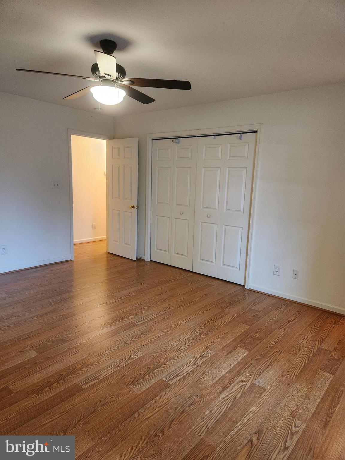 MIDDLE CREEK MANOR - Residential Lease