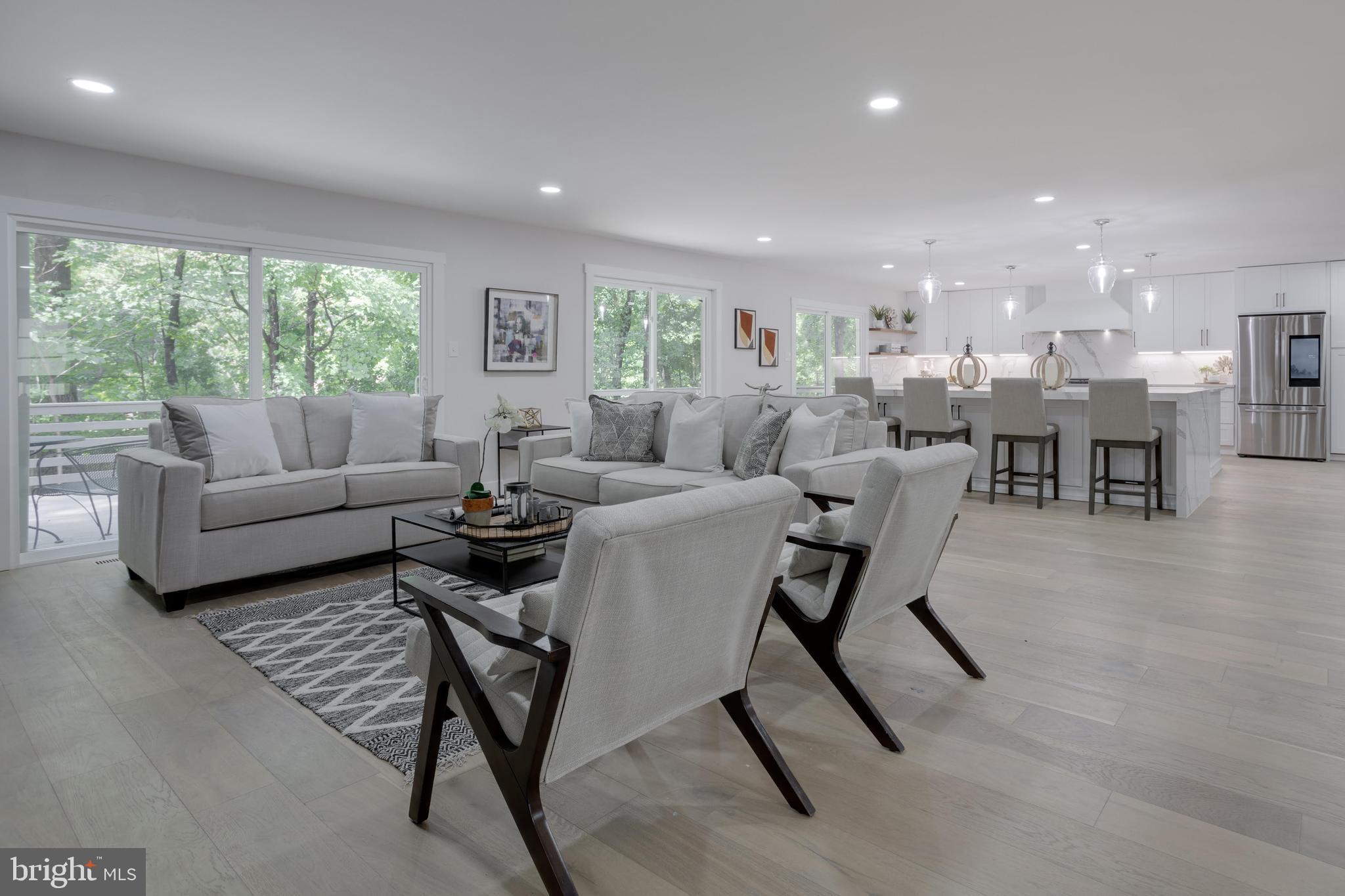 GALLOWS ESTATES - Residential