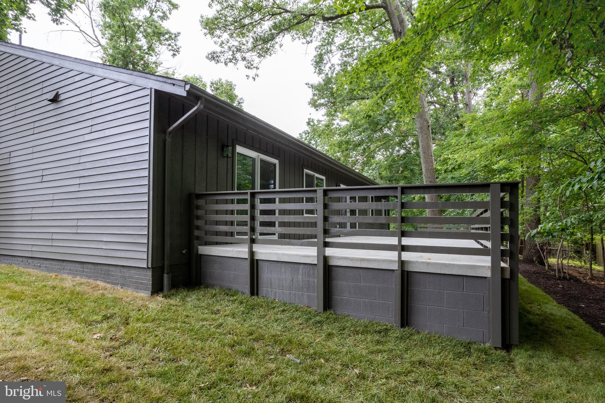 GALLOWS ESTATES - Residential