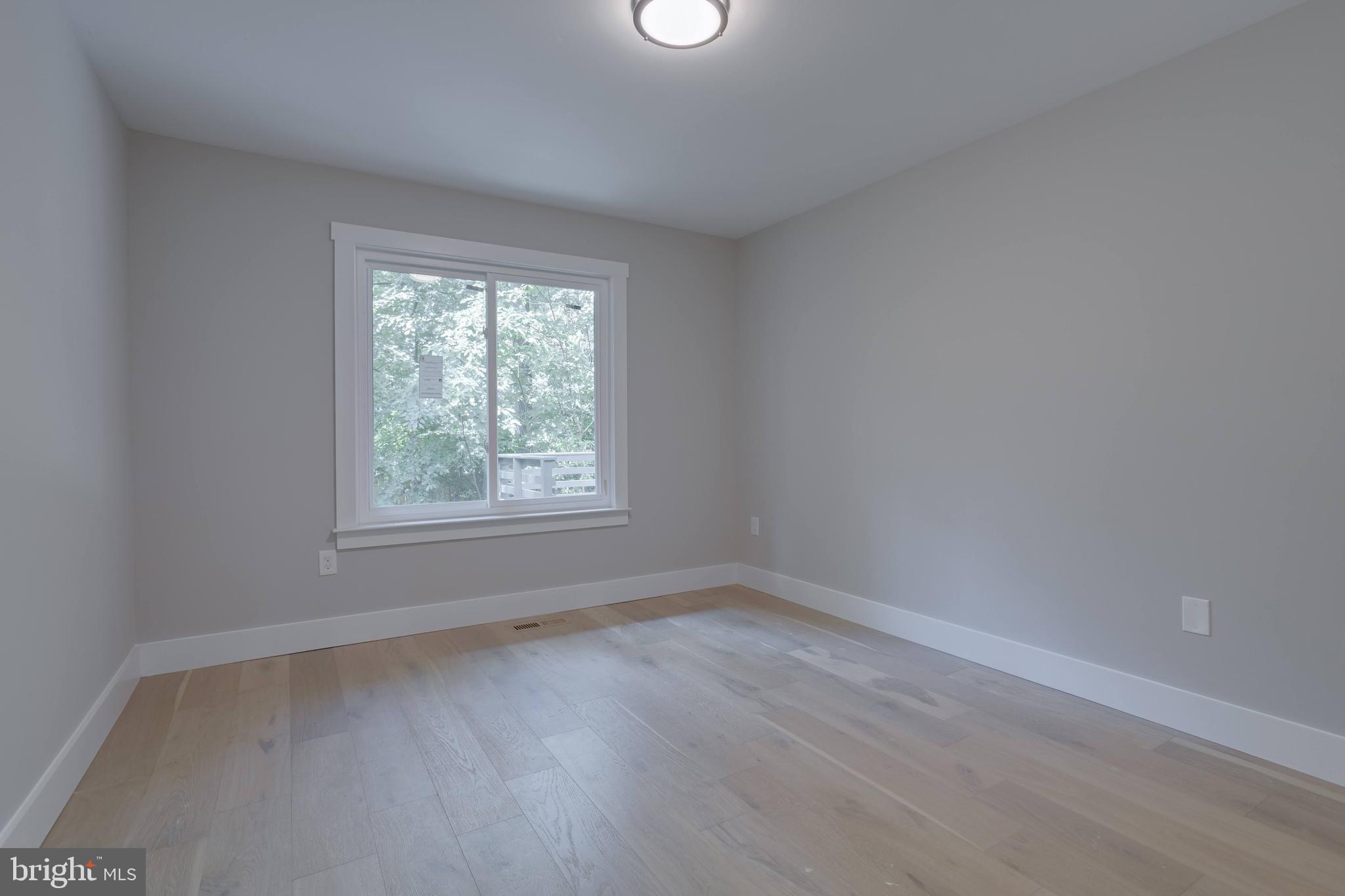 GALLOWS ESTATES - Residential