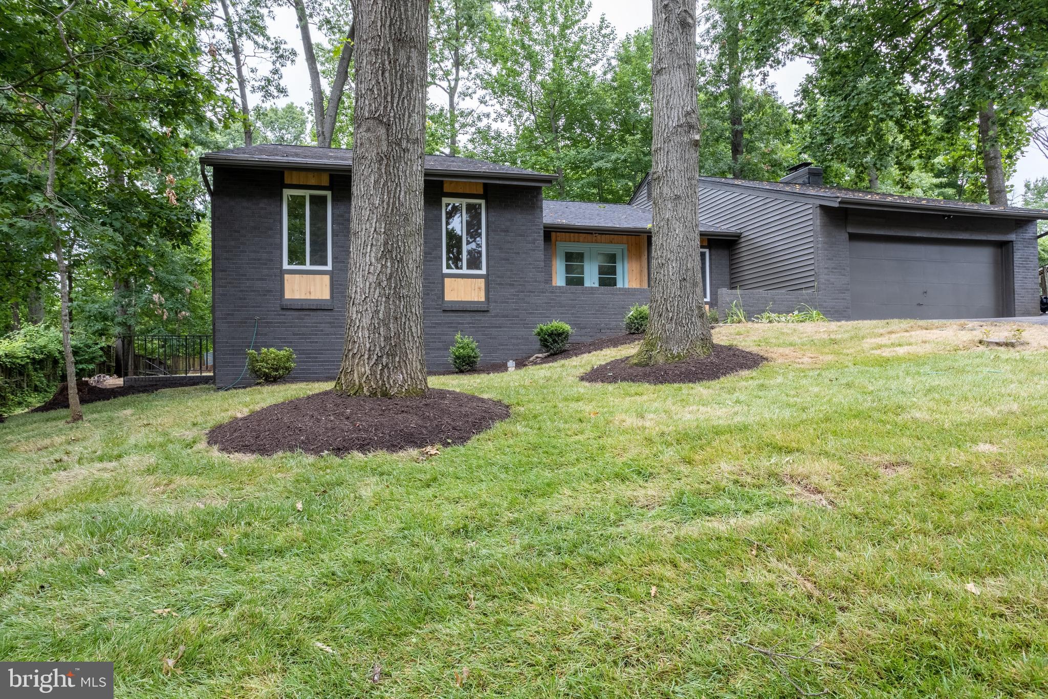 GALLOWS ESTATES - Residential