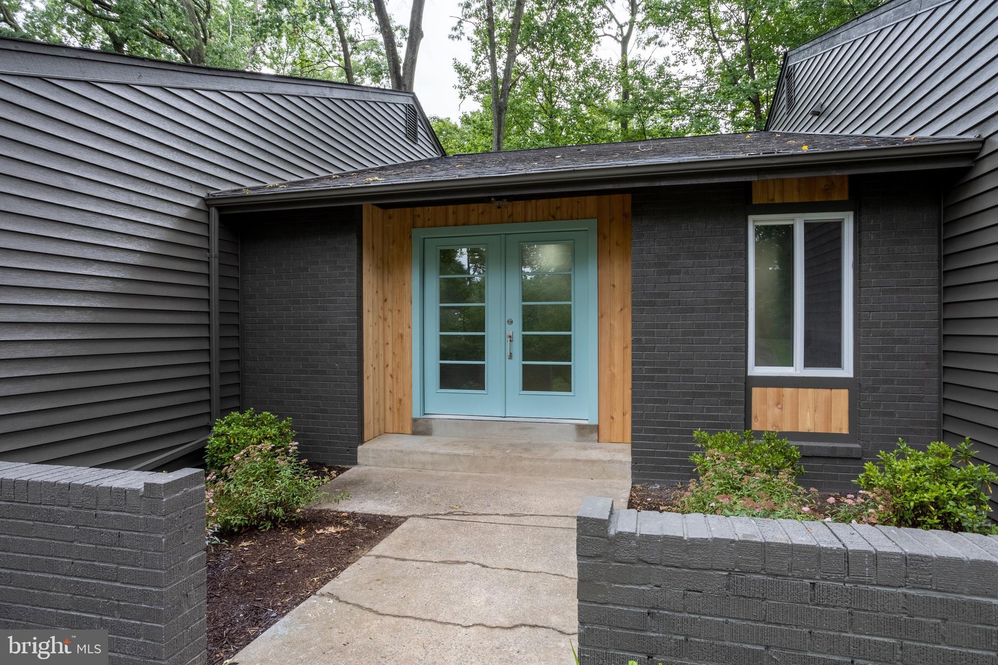 GALLOWS ESTATES - Residential