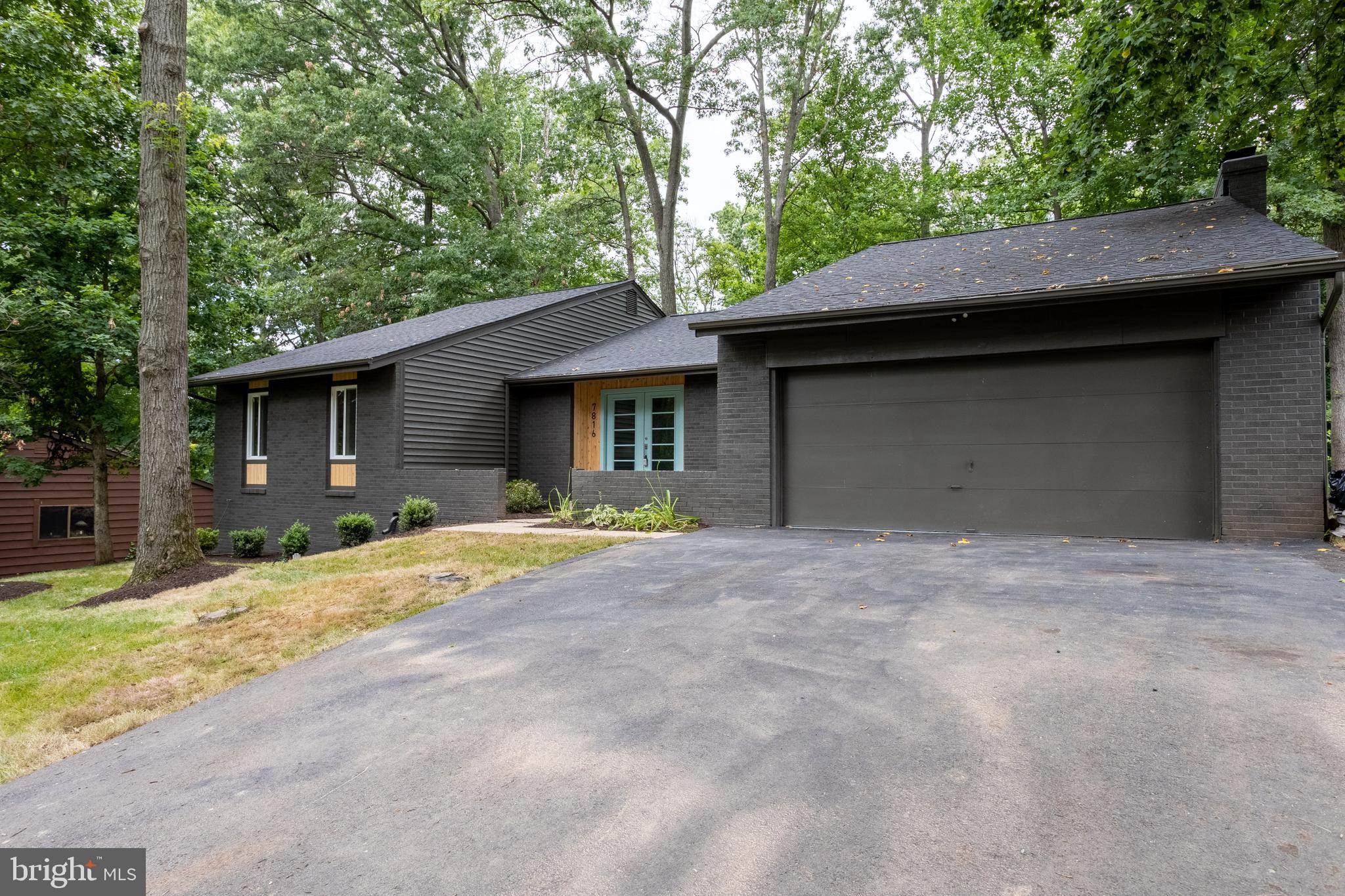 GALLOWS ESTATES - Residential