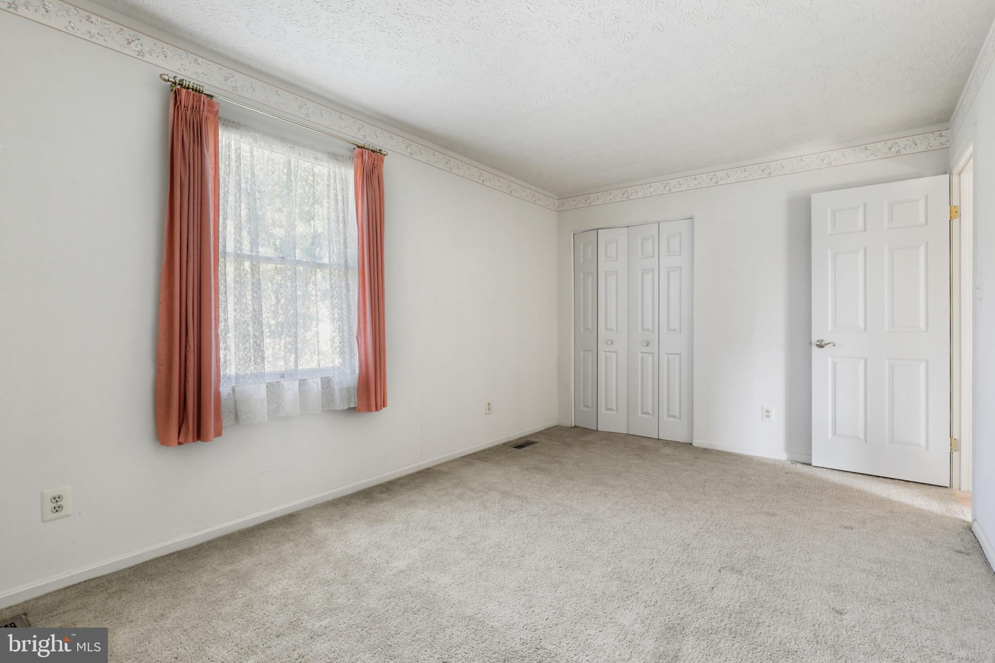 BRIERHILL ESTATES - Residential