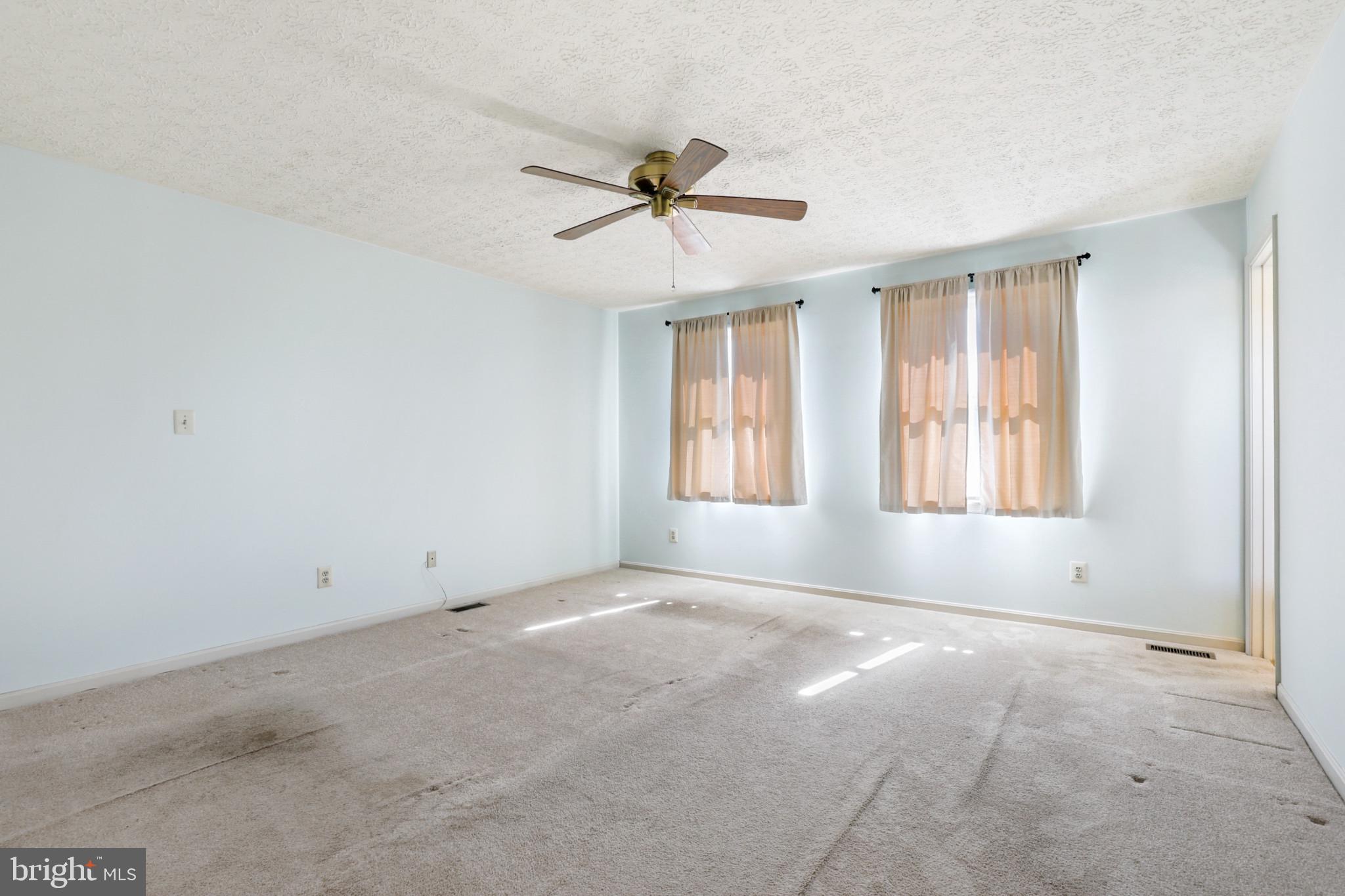 BRIERHILL ESTATES - Residential