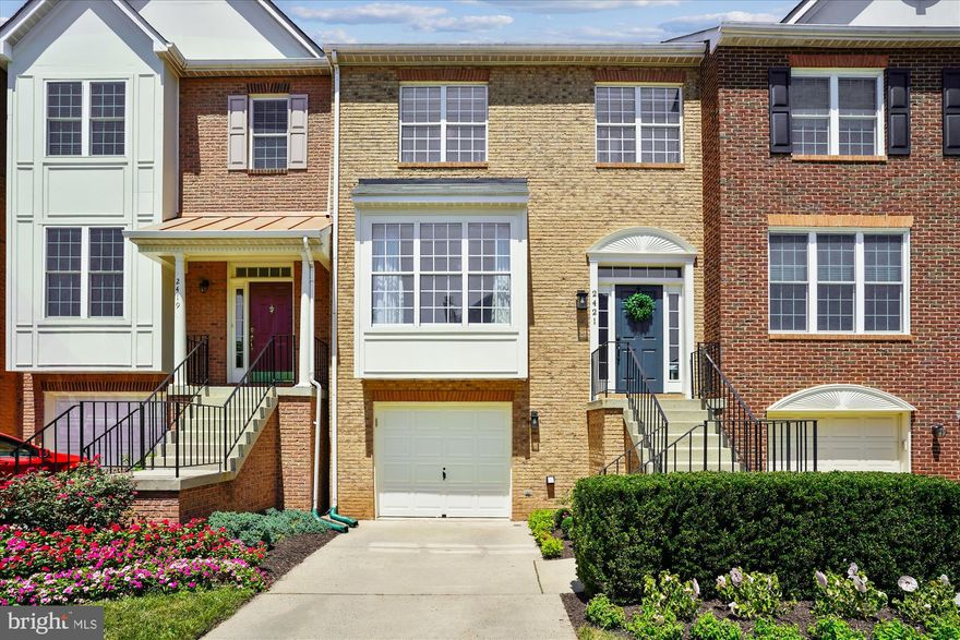 THIS IS THE ONE YOU HAVE BEEN WAITING FOR!  Beautifully renovated brick townhome in ever popular McNair Farms.  Step into this entertainment paradise with thoughtful upgrades glore!  Hardwood flooring thru out the main level.  Fully remodeled gourmet kitchen (granite counters, stainless steel appliances, tall hardwood cabinets, subway tile backsplash) that opens up into a flexible dining /family room space with gas fireplace.   Newly installed  carpeting on both upper and lower levels.  Three comfortably sized bedrooms on upper level.  Master bedroom w/ walk-in closet and vaulted ceilings.  Need more entertain space?  Head outside to the uber comfortable recreation room on the lower level that also has a full bath.  More of an outdoor person? Easy!  Enjoy either sunny full size deck or below to low maintenance fenced and shaded patio area.  Upgrades include: HVAC 2015, water heater 2013, ceiling fans 2013, light fixtures 2012/2020, kitchen appliances 2014, wood floors 2014,  fence and patio 2016, Front door & sidelights 2015,  carpet 2020.