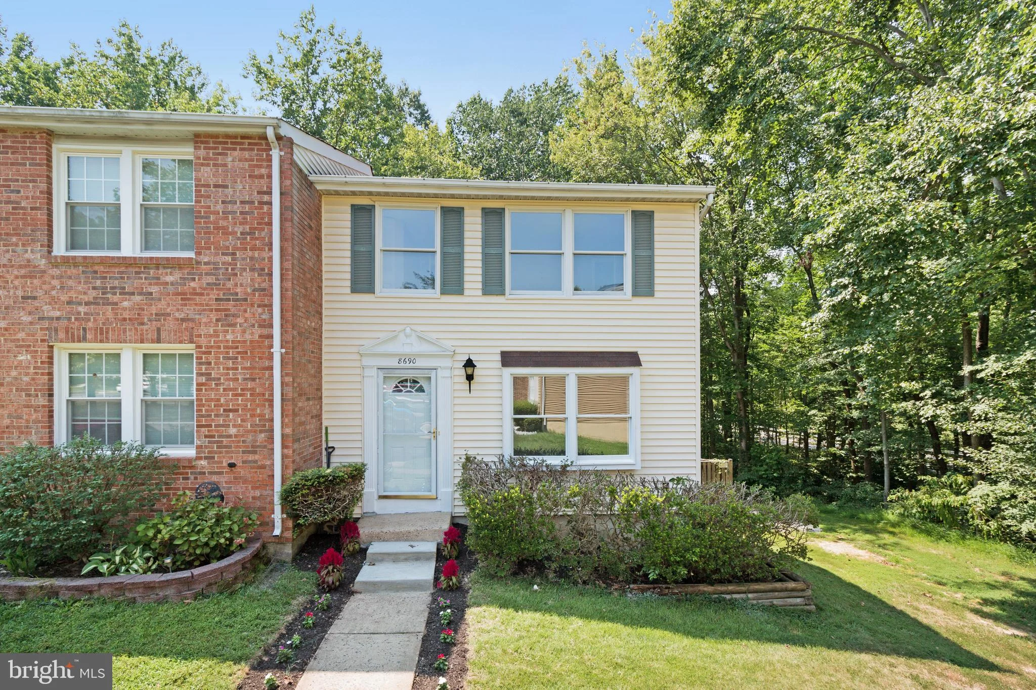 8690 Bent Arrow Court, Springfield, VA 22153