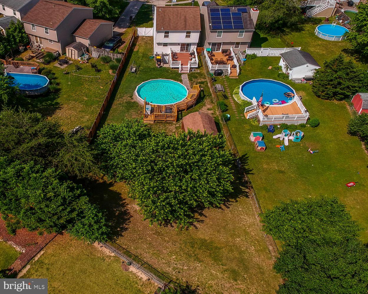 CAMBRIDGE CROSSING - Residential