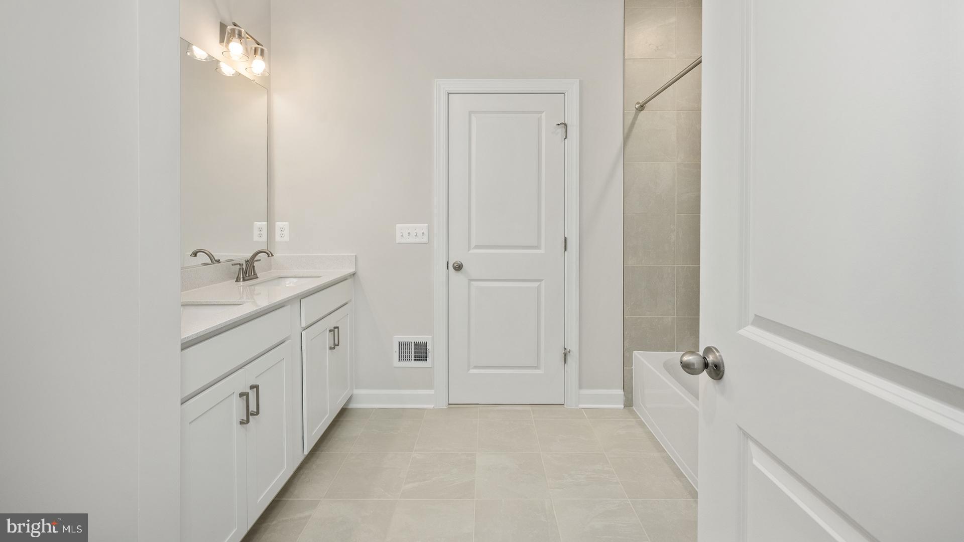 HUNTING RUN LANDING - Residential