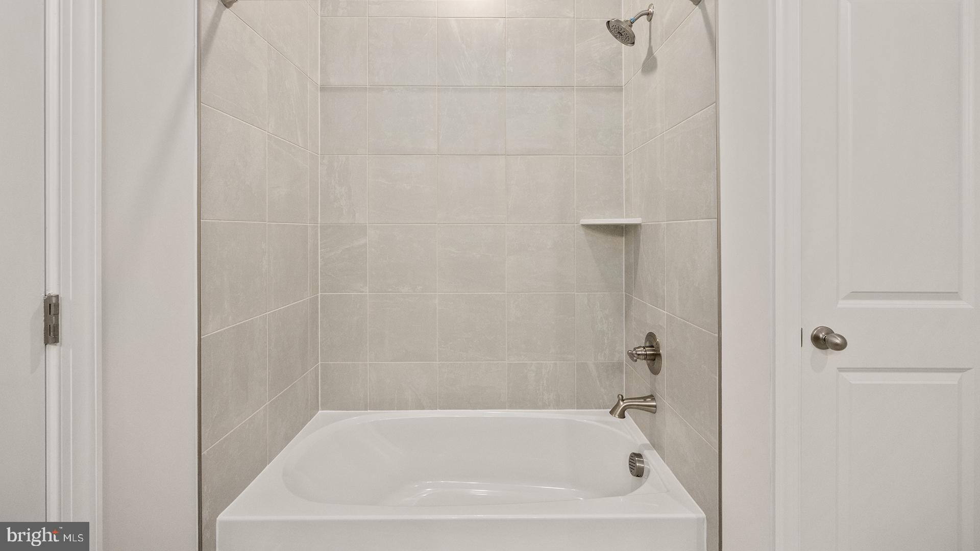 HUNTING RUN LANDING - Residential